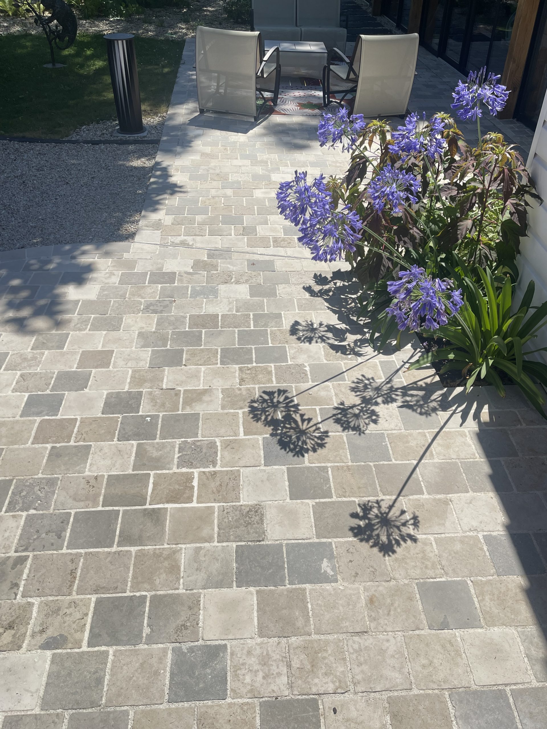 Terrasse pierres naturelles